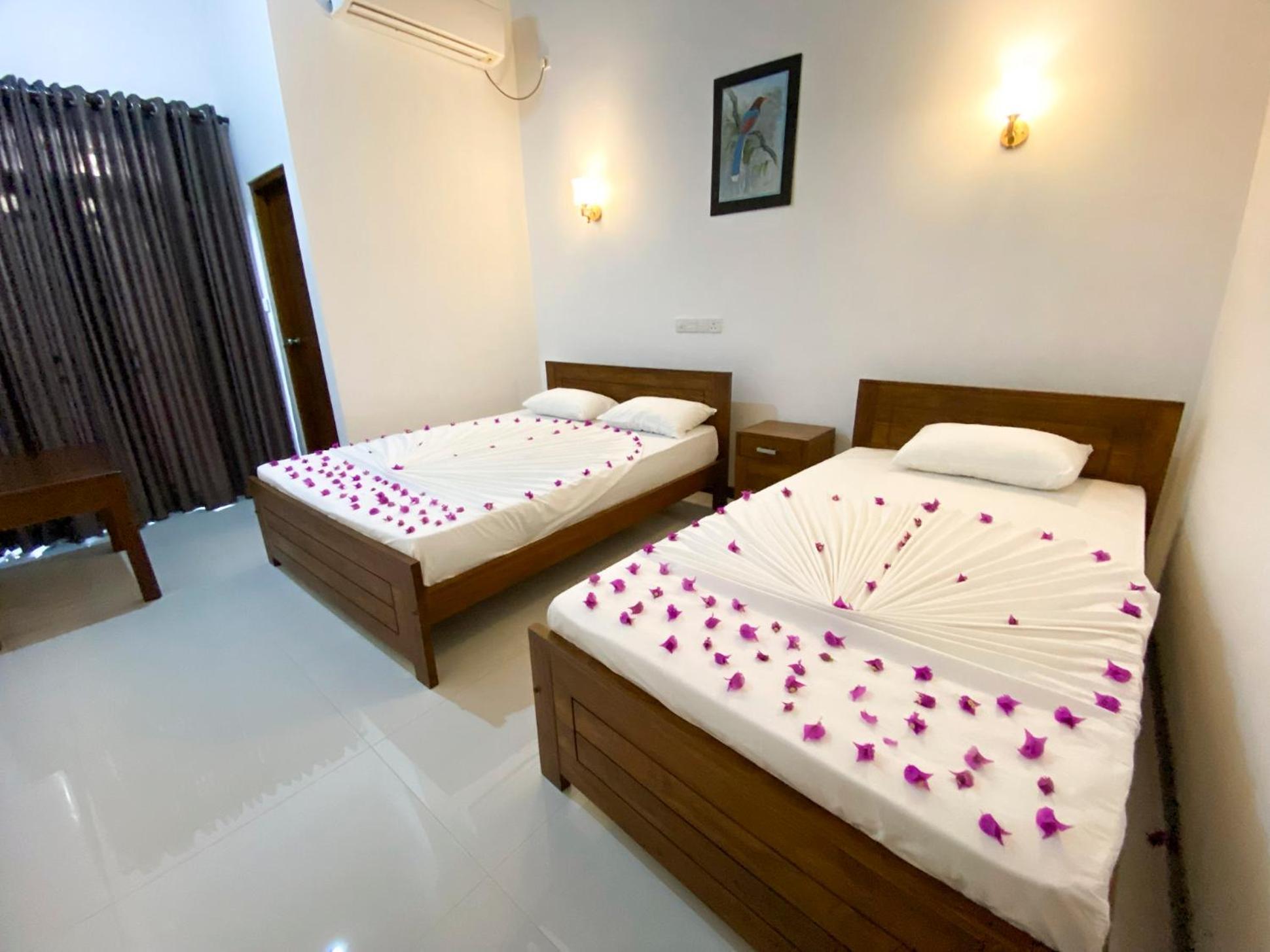 Yala Safari Green Home Stay Tissamaharama Esterno foto