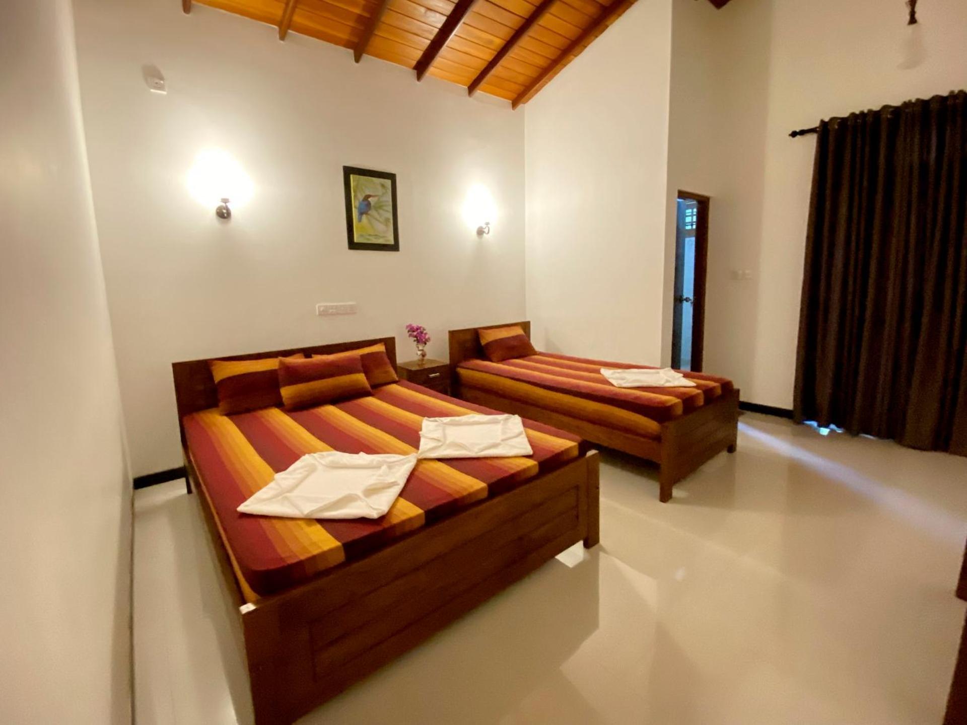 Yala Safari Green Home Stay Tissamaharama Esterno foto