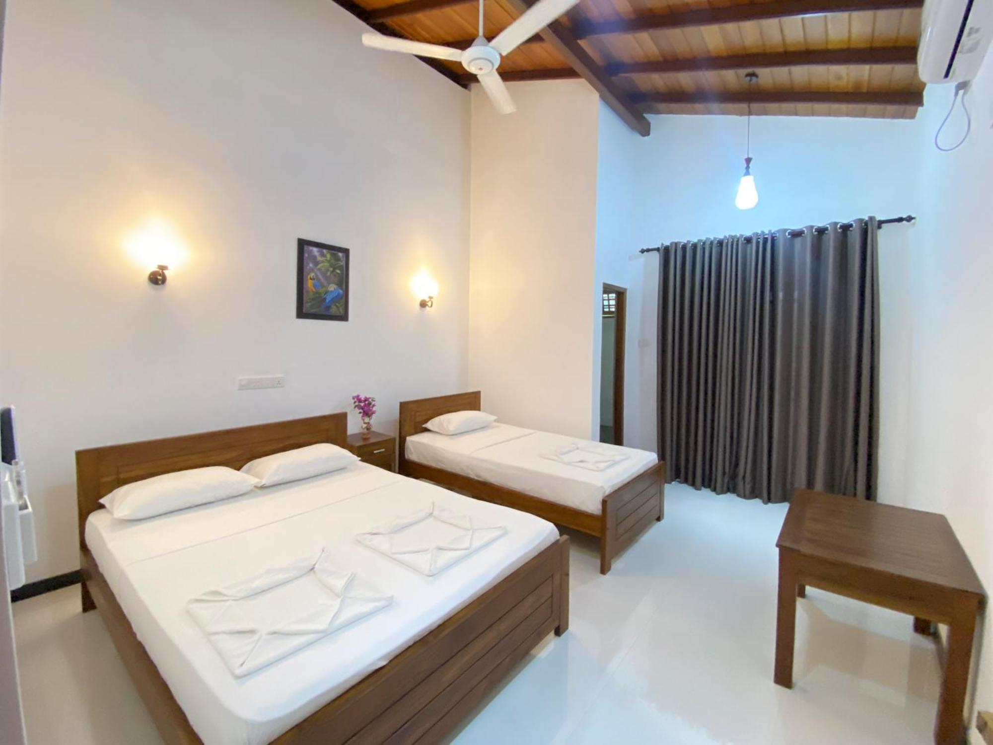 Yala Safari Green Home Stay Tissamaharama Esterno foto